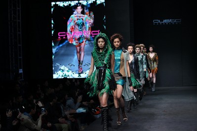 NOVOMANIA 2012于去年3月在上海世博展覽館舉行，展場(chǎng)總面積達(dá)25,000平方米，吸引了來(lái)自13個(gè)國(guó)家的117家參展商和13,000名專(zhuān)業(yè)觀(guān)眾